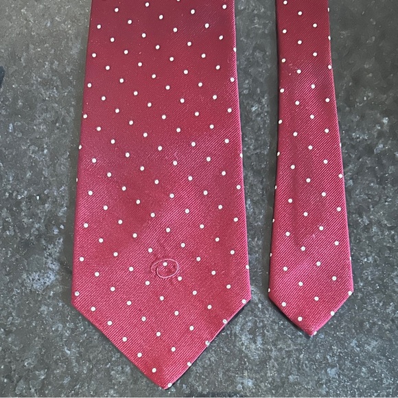 OSCAR DE LA RENTA Mens Neck Tie Wine w/ Small White Polka Dots 56"L x 4"W - Picture 2 of 6